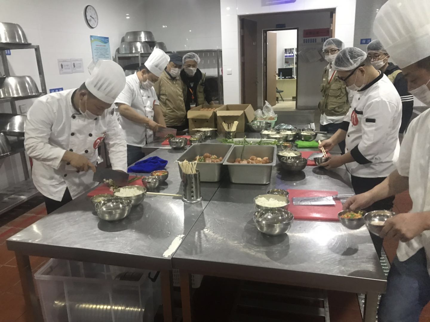 苏州工业园区中小学首届食堂厨师厨艺大赛顺利举行